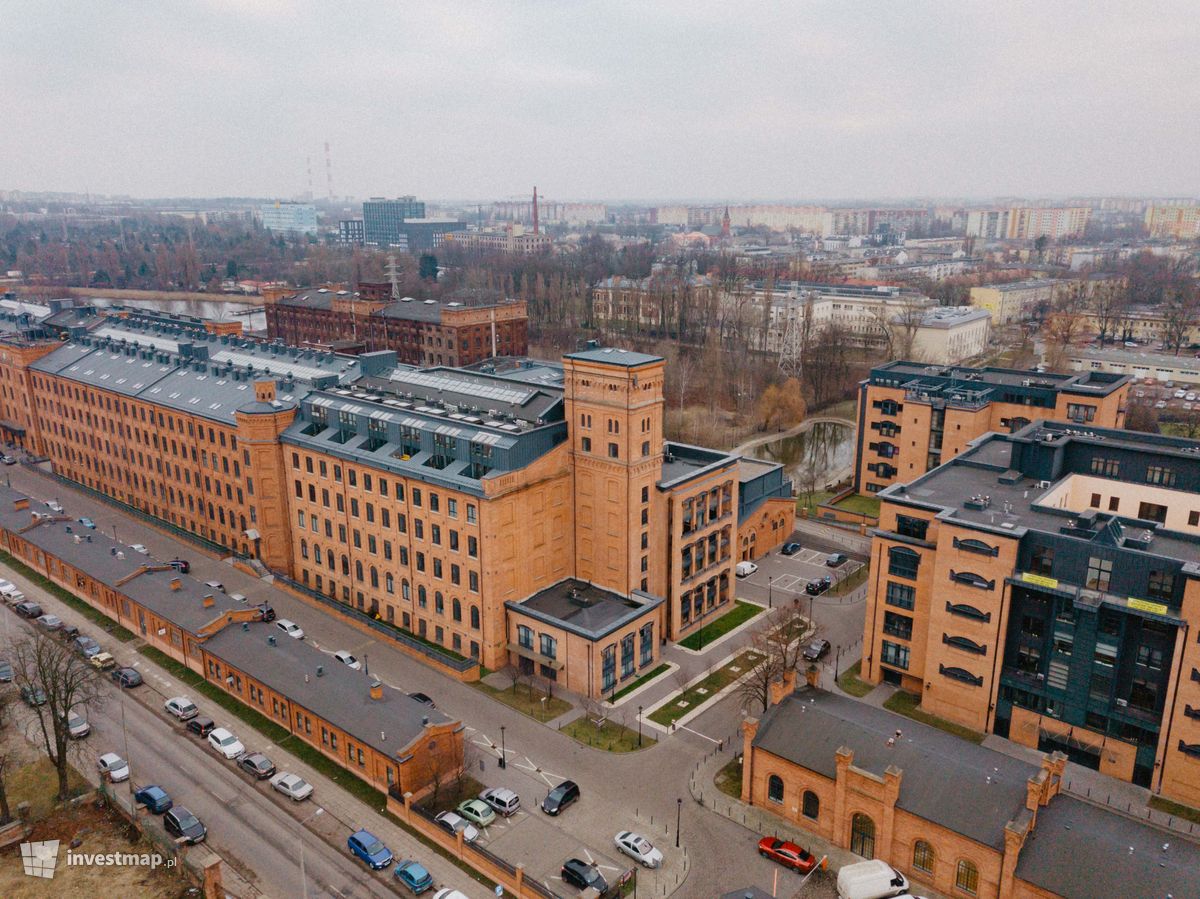 Zdjęcie [Łódź] Rewitalizacja zabytkowej XIX wiecznej fabryki Karola Scheiblera (Księży Młyn) fot. Jakub Zazula 