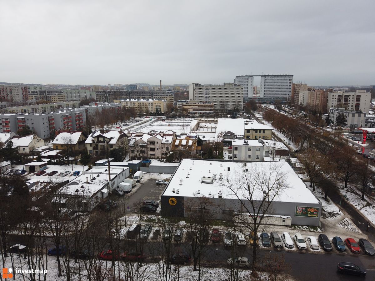 Zdjęcie Netto, ul. Wybickiego fot. Damian Daraż 