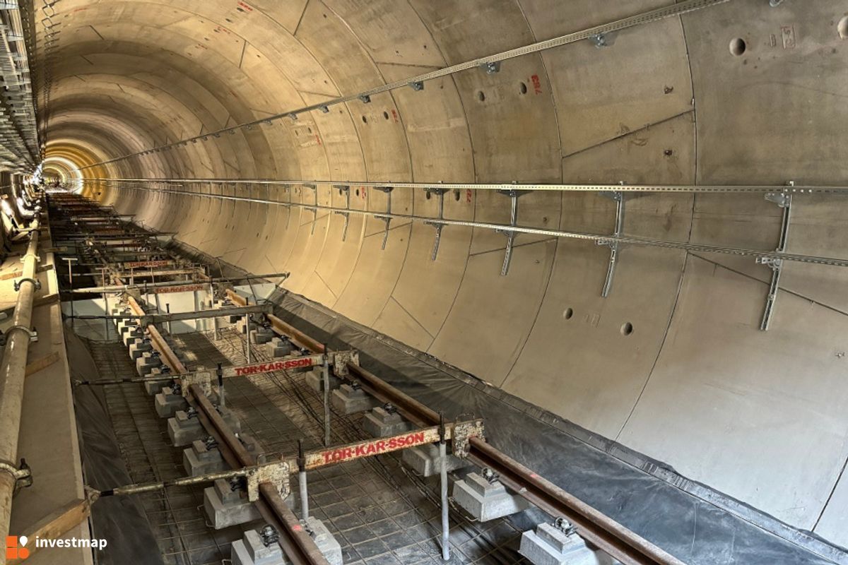 Zdjęcie II linia metra (M2) fot. Orzech 