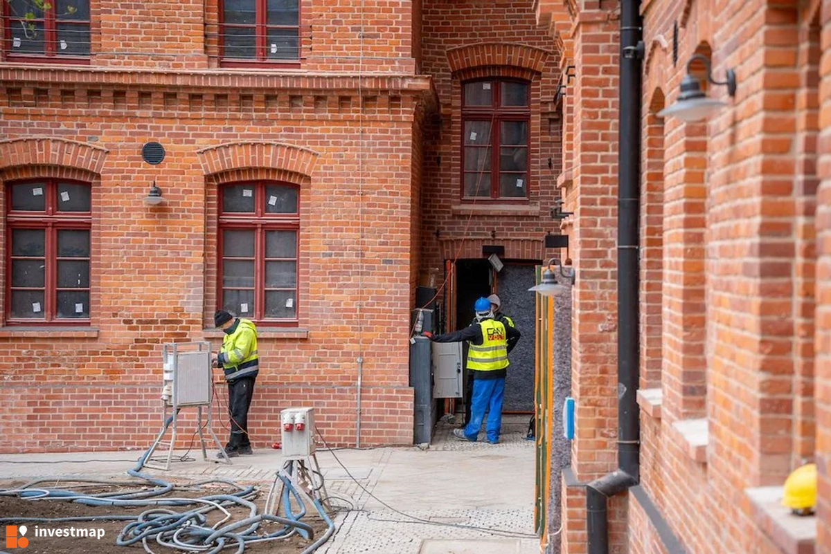 Zdjęcie Remont famuły, ul. Ogrodowa 24 fot. Wojciech Jenda