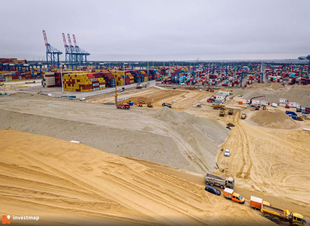 Zdjęcie Terminal Kontenerowy Baltic Hub Gdańsk fot. Orzech 