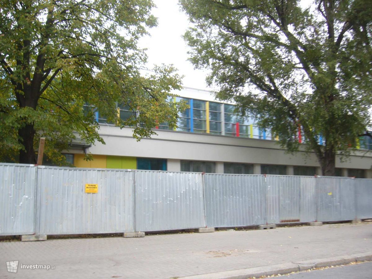 Zdjęcie [Wrocław] Szkoła Podstawowa nr 80 (rozbudowa) fot. Orzech 