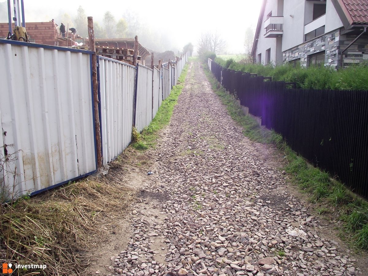 Zdjęcie [Kraków] Budynek Mieszkalny Jednorodzinny, KRAKÓW, Wola Justowska, ul.Pod Sikornikiem/Lajkonika fot. Damian Daraż 