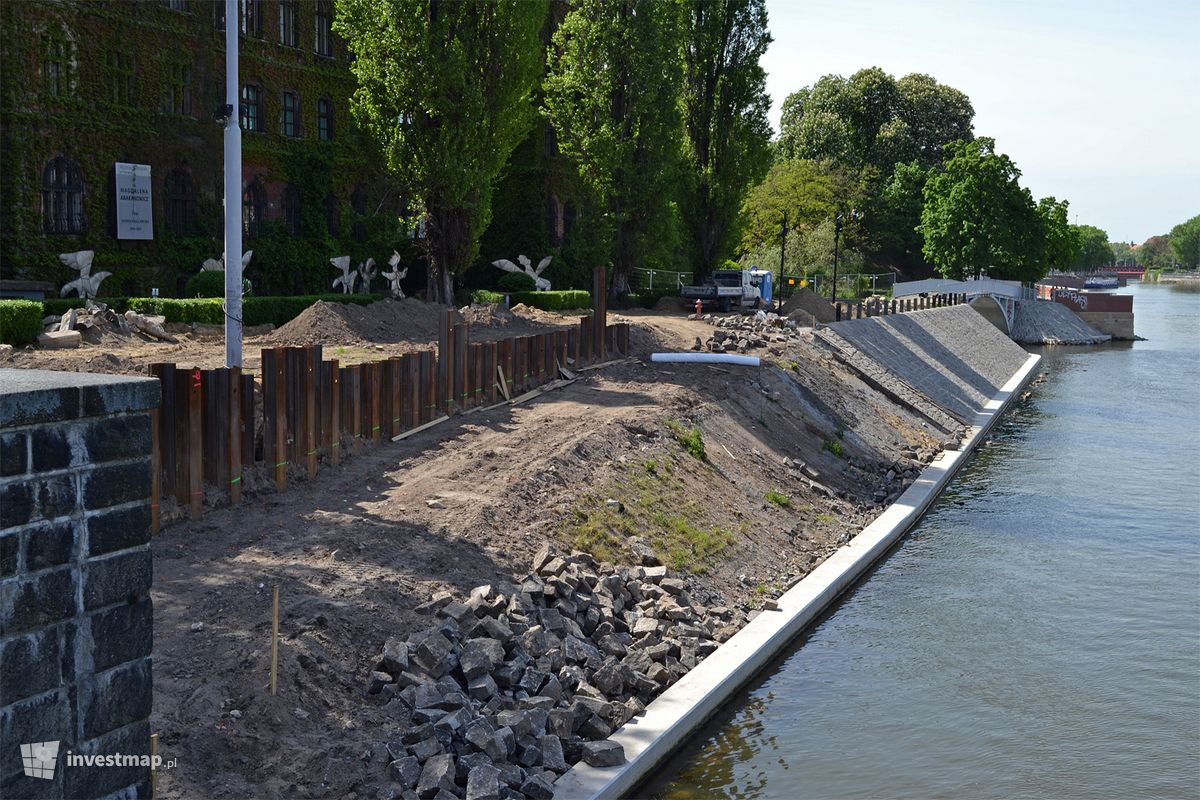 Zdjęcie [Wrocław] Bulwary im. Xawerego Dunikowskiego oraz Marii i Lecha Kaczyńskich (rewitalizacja) fot. alsen strasse 67 