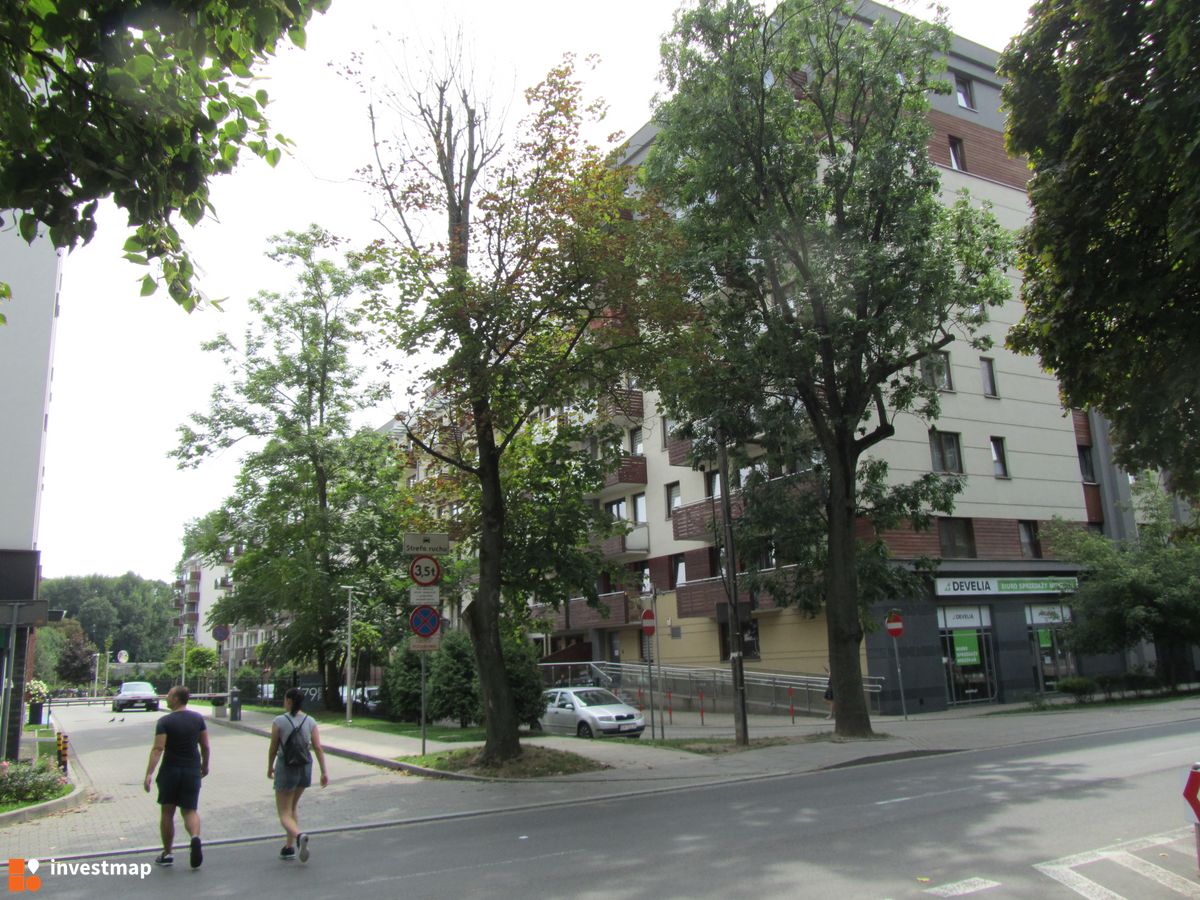 Zdjęcie Grzegórzecka 77 fot. GregK 