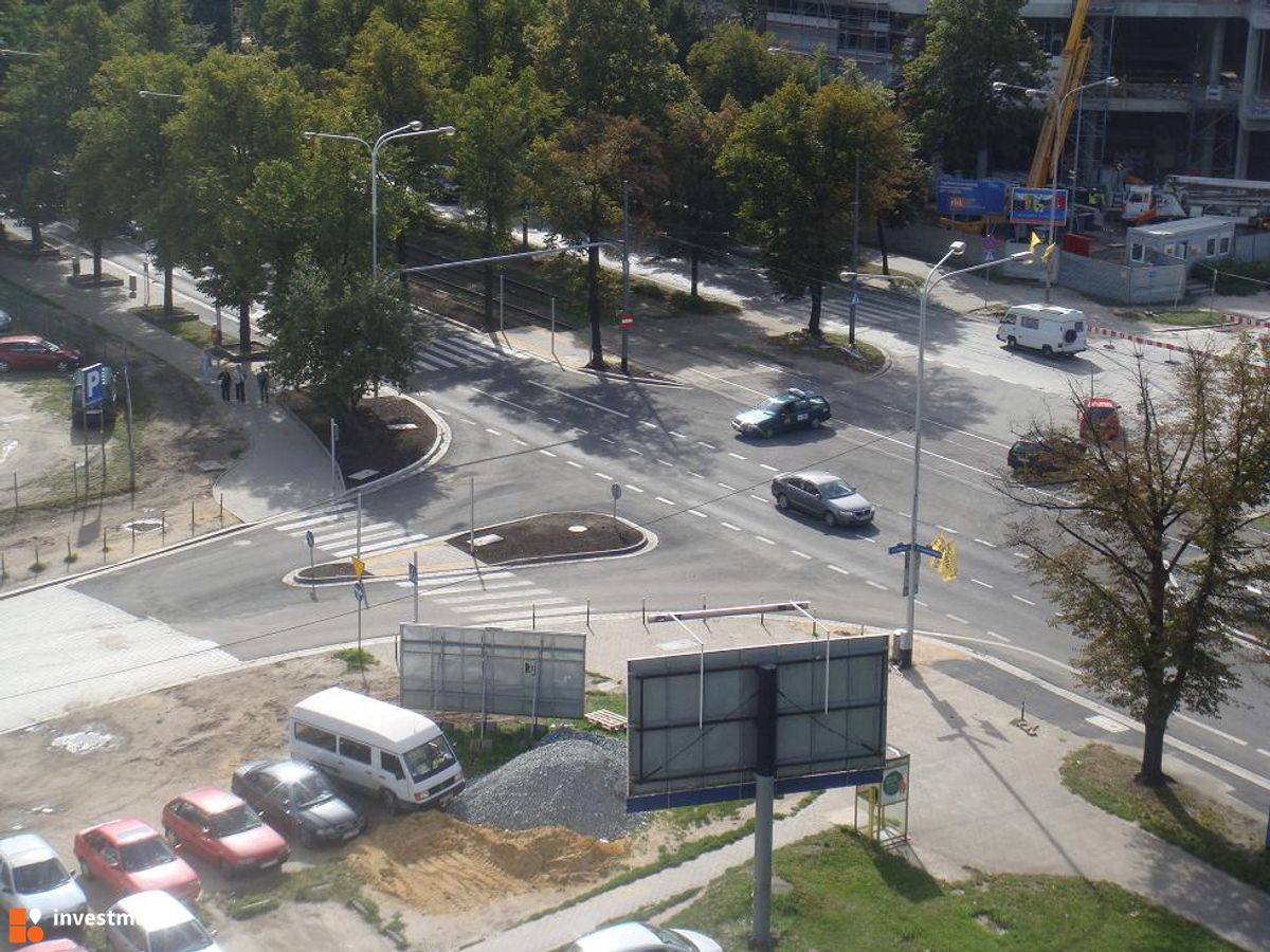 Zdjęcie [Wrocław-Krzyki] Przebudowa układu drogowego wokół Sky Tower fot. Jan Augustynowski