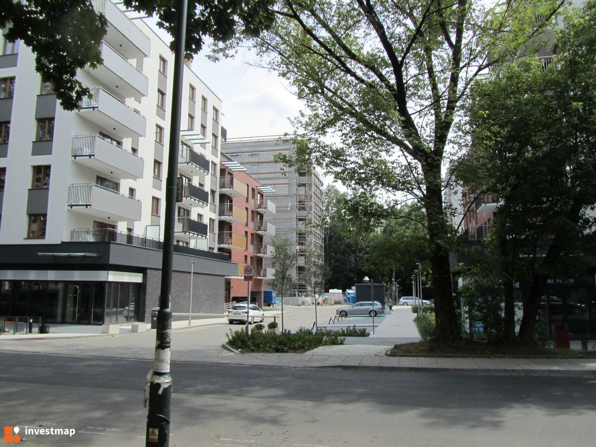 Zdjęcie Grzegórzecka 77 fot. GregK 