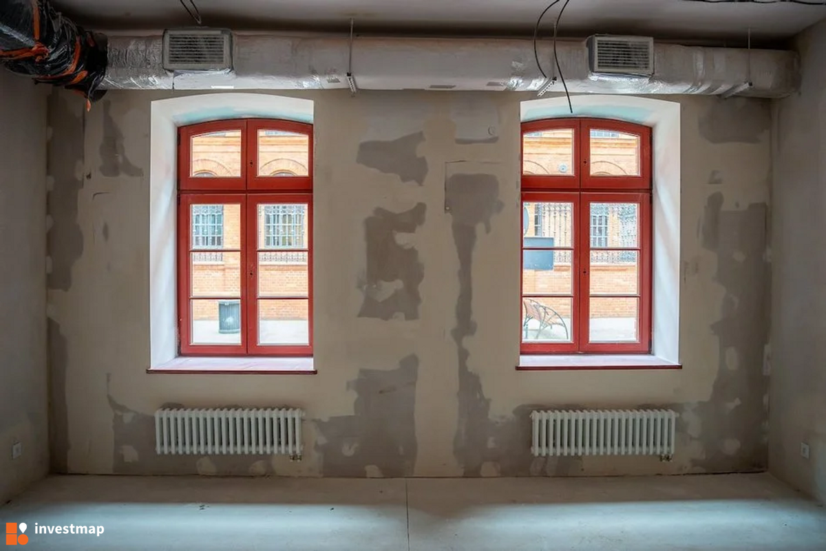 Zdjęcie Remont famuły, ul. Ogrodowa 24 fot. Wojciech Jenda