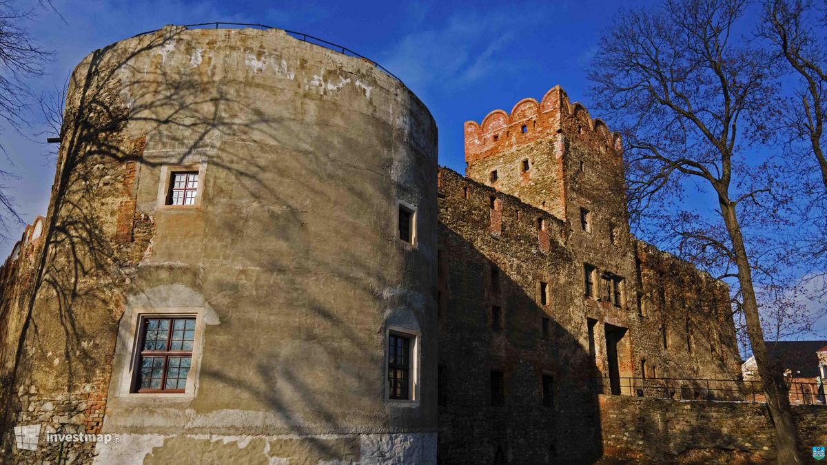 Zdjęcie Remont zamku w Ząbkowicach Śląskich fot. Orzech 