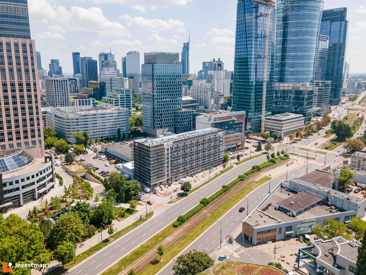 Zdjęcie Hotel Moxy Centrum Warszawa fot. Jakub Zazula 