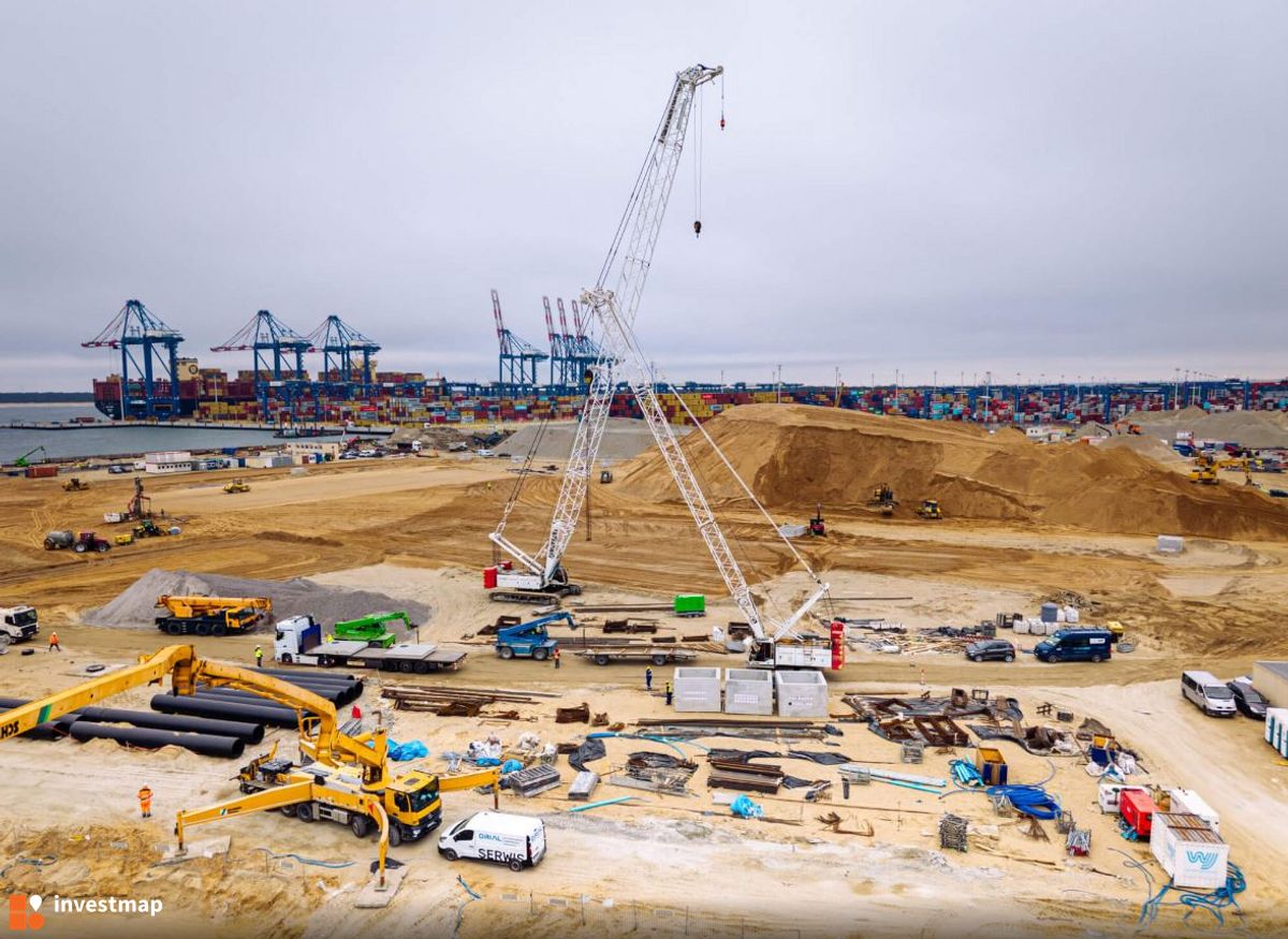 Zdjęcie Terminal Kontenerowy Baltic Hub Gdańsk fot. Orzech 