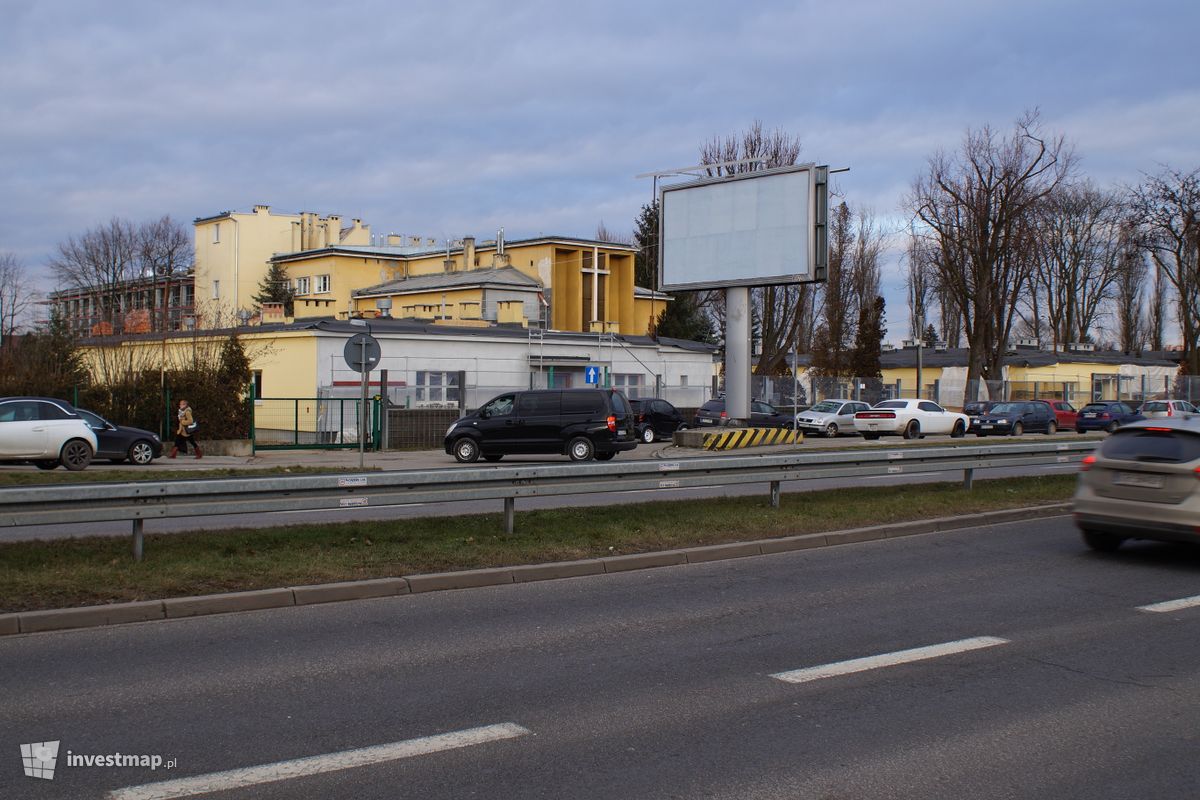 Zdjęcie [Kraków] Dom Pomocy Społecznej, ul. Nowaczyńskiego 1 fot. Damian Daraż 