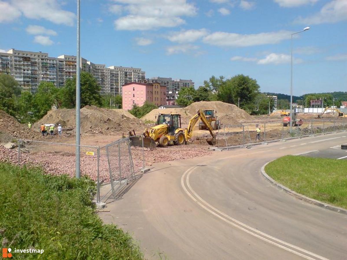 Zdjęcie [Wałbrzych] Rozbudowa centrum handlowego "Auchan &amp; Castorama" fot. Pan Tomasz 