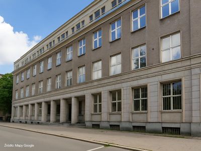 Atrakcyjna nieruchomość w centrum Łodzi wystawiona na sprzedaż [ZDJĘCIA]