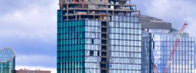 Co słychać na budowie kompleksu mixed-use Upper One w Warszawie ze 131,5-metrową wieżą biurową? [FILMY]