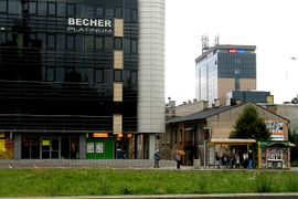 [Kielce] Biurowiec "Becher Platinum"