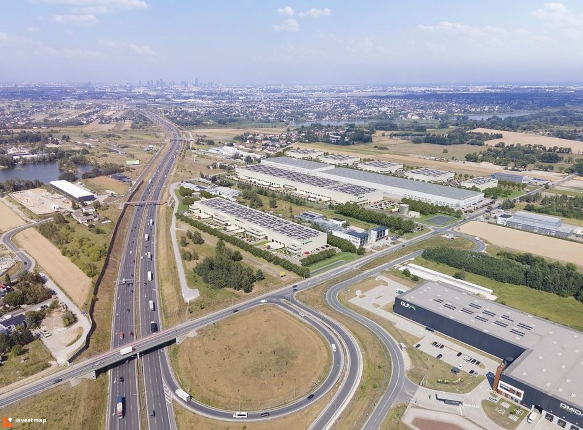 CTPark Warsaw Janki: pierwszy budynek na finiszu, drugi już w realizacji