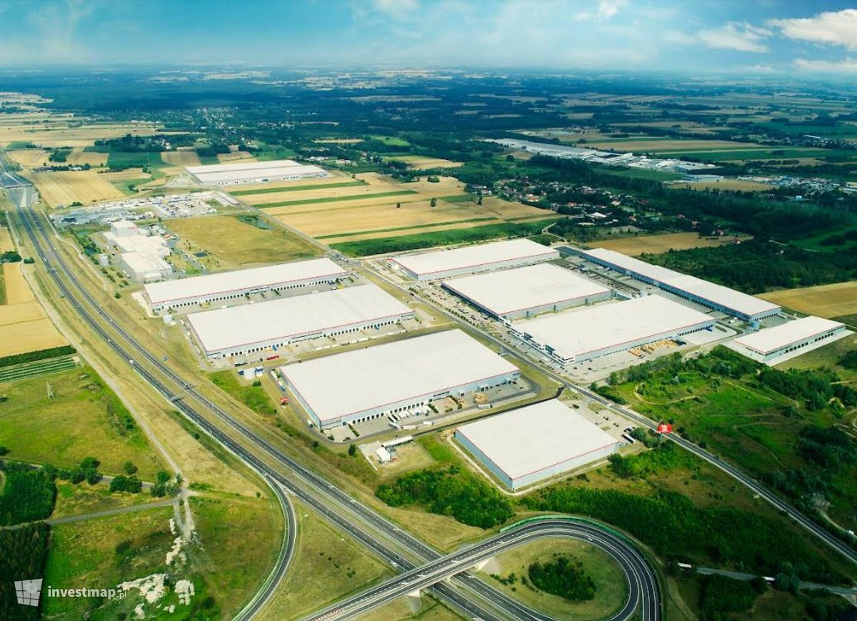 Zdjęcie [Stryków] SEGRO Logistics Park Stryków fot. Orzech 