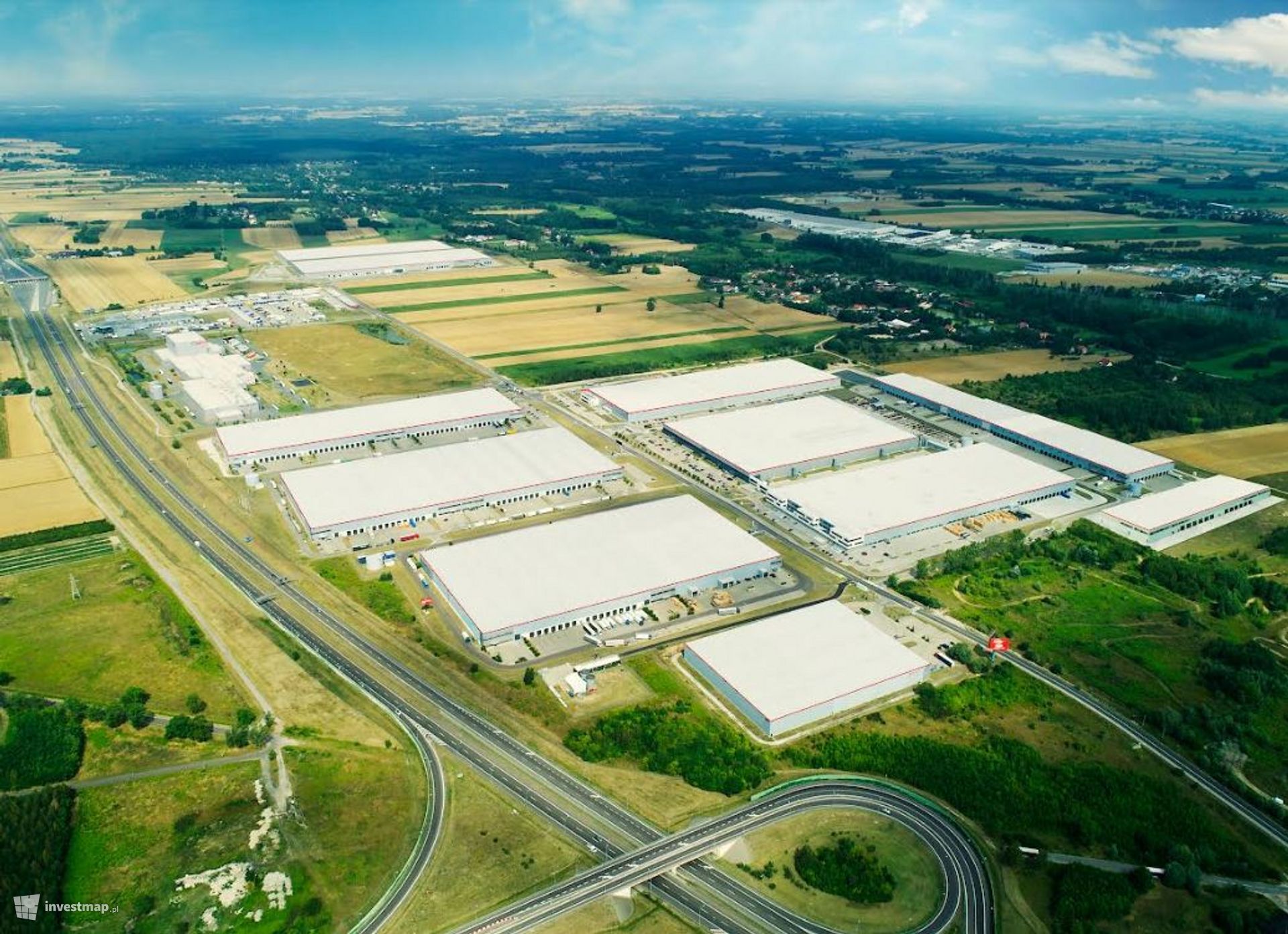 Investa stawia na SEGRO Logistics Park Stryków 