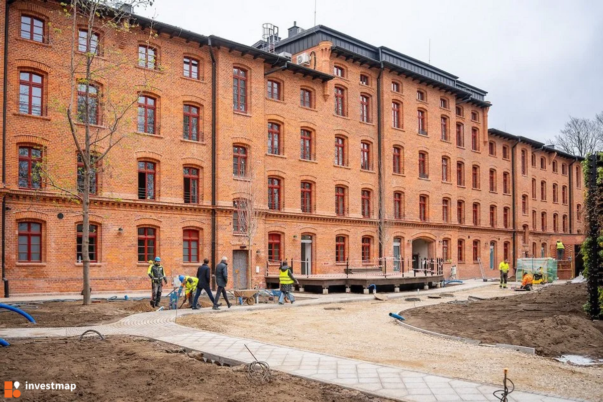 Zdjęcie Remont famuły, ul. Ogrodowa 24 fot. Wojciech Jenda