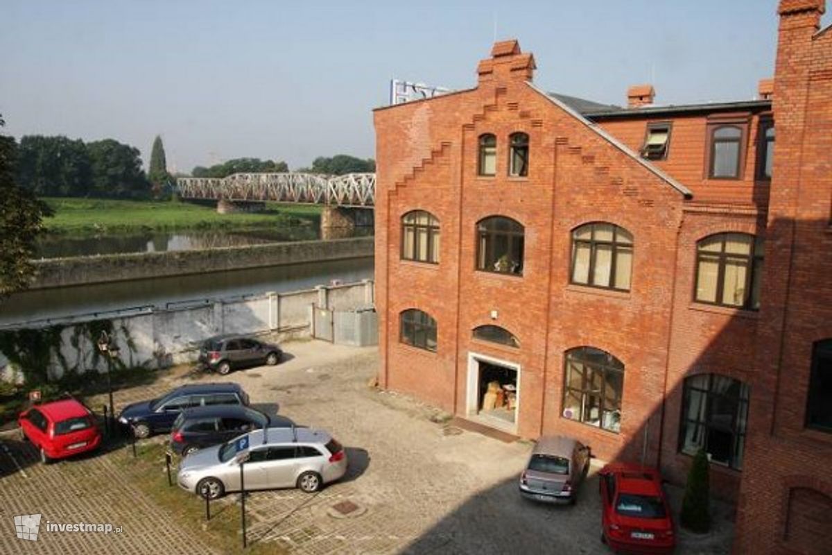 Zdjęcie Centrum Biznesu, ul. Długosza 2-6 fot. Mariusz Bartodziej