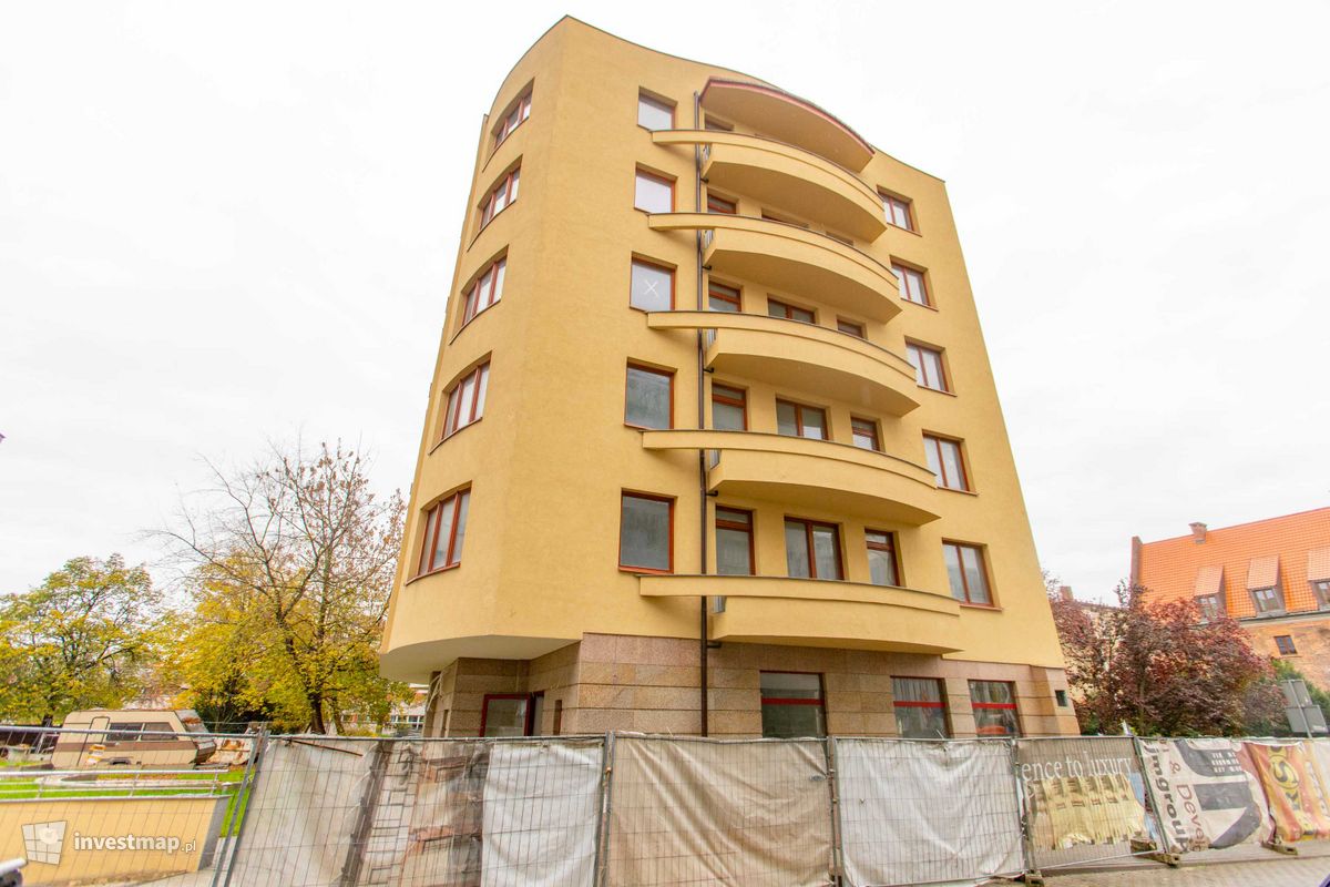 Zdjęcie [Wrocław] Apartamentowiec "Golden House", ul. Purkyniego fot. Jakub Zazula 