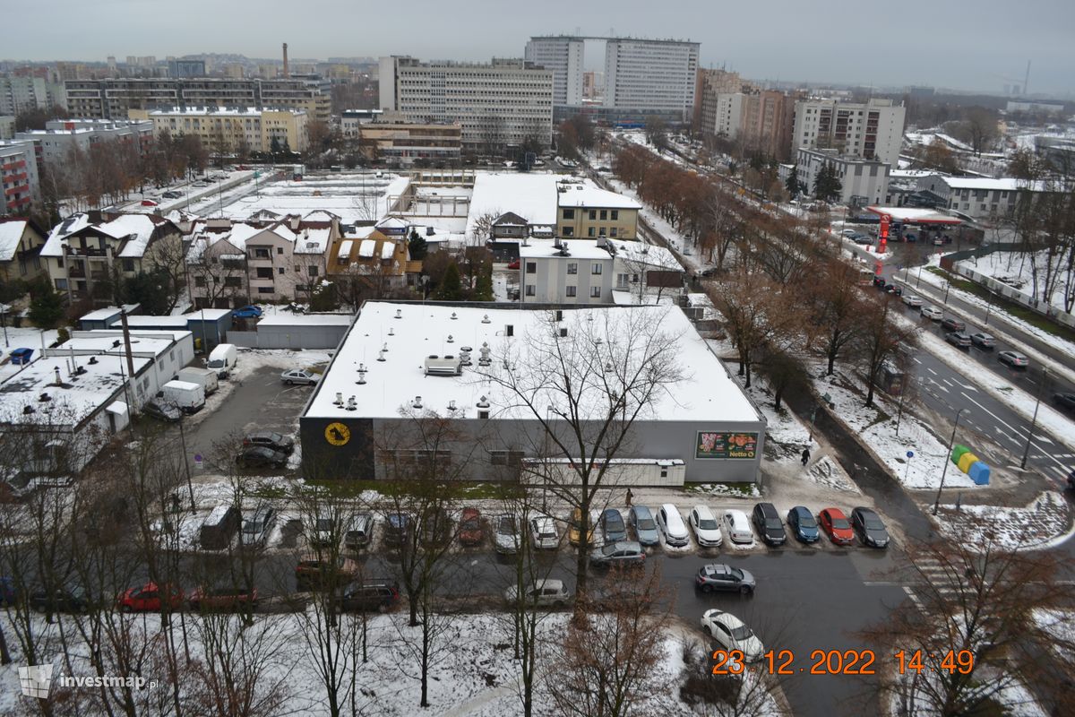 Zdjęcie Netto, ul. Wybickiego fot. Damian Daraż 