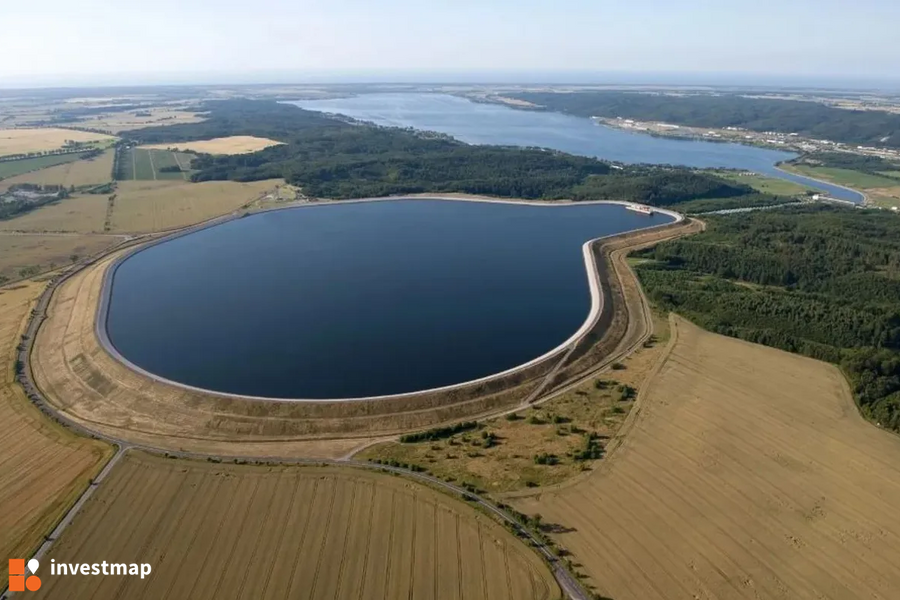 Na plac budowy wielkiego Magazynu Energii Elektrycznej Żarnowiec dostarczono jeden z kluczowych elementów całej inwestycji [FILM] 