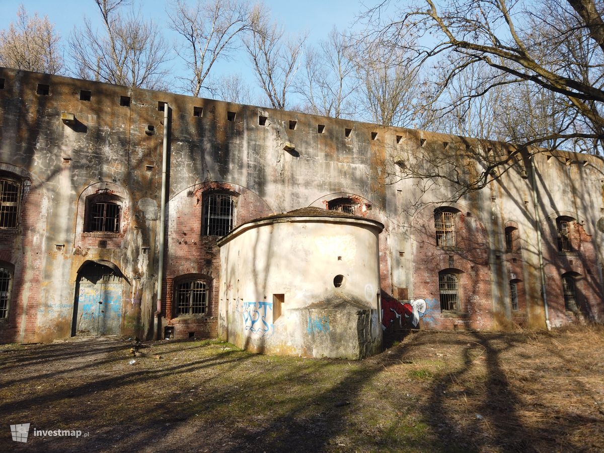 Zdjęcie Fort 49a Dłubnia fot. Damian Daraż 