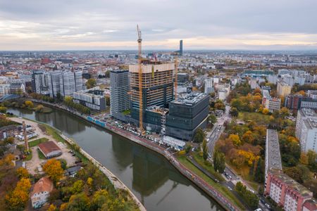 We Wrocławiu powstaje 137,5-metrowy Quorum Tower [ZDJĘCIA+WIZUALIZACJE]