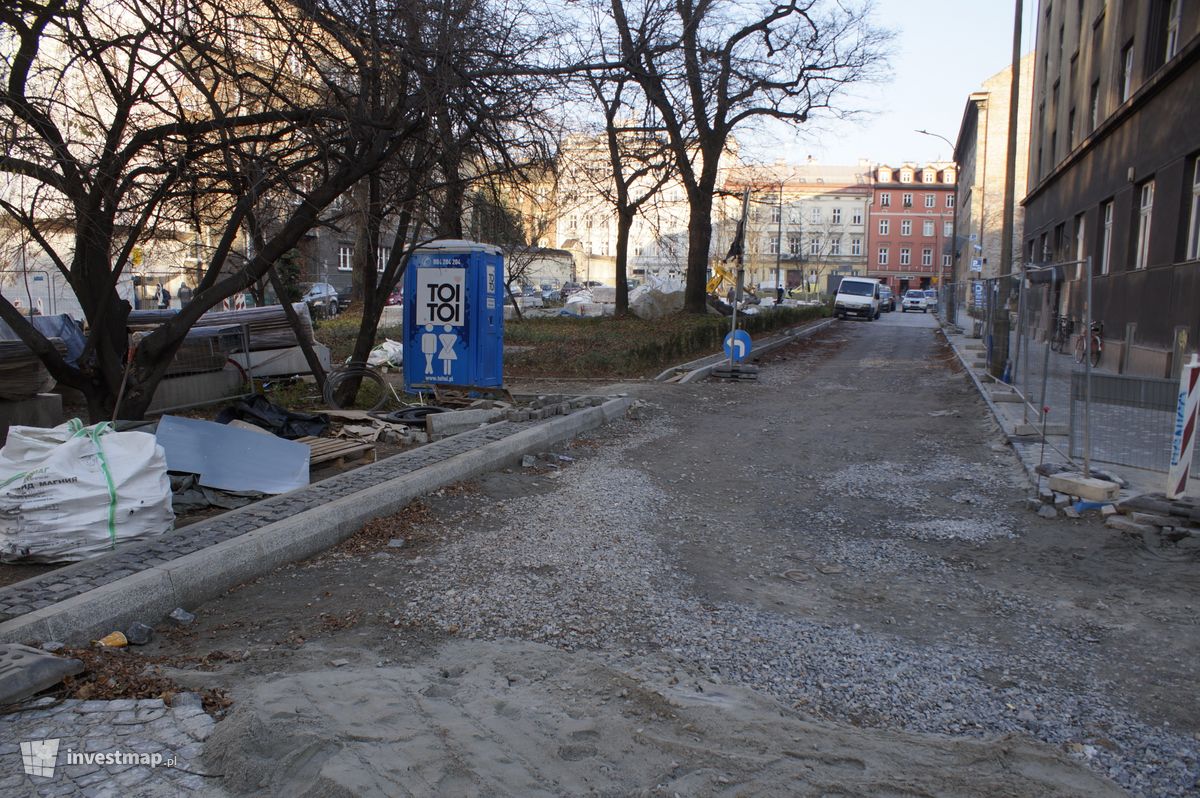 Zdjęcie Plac Biskupi fot. Damian Daraż 