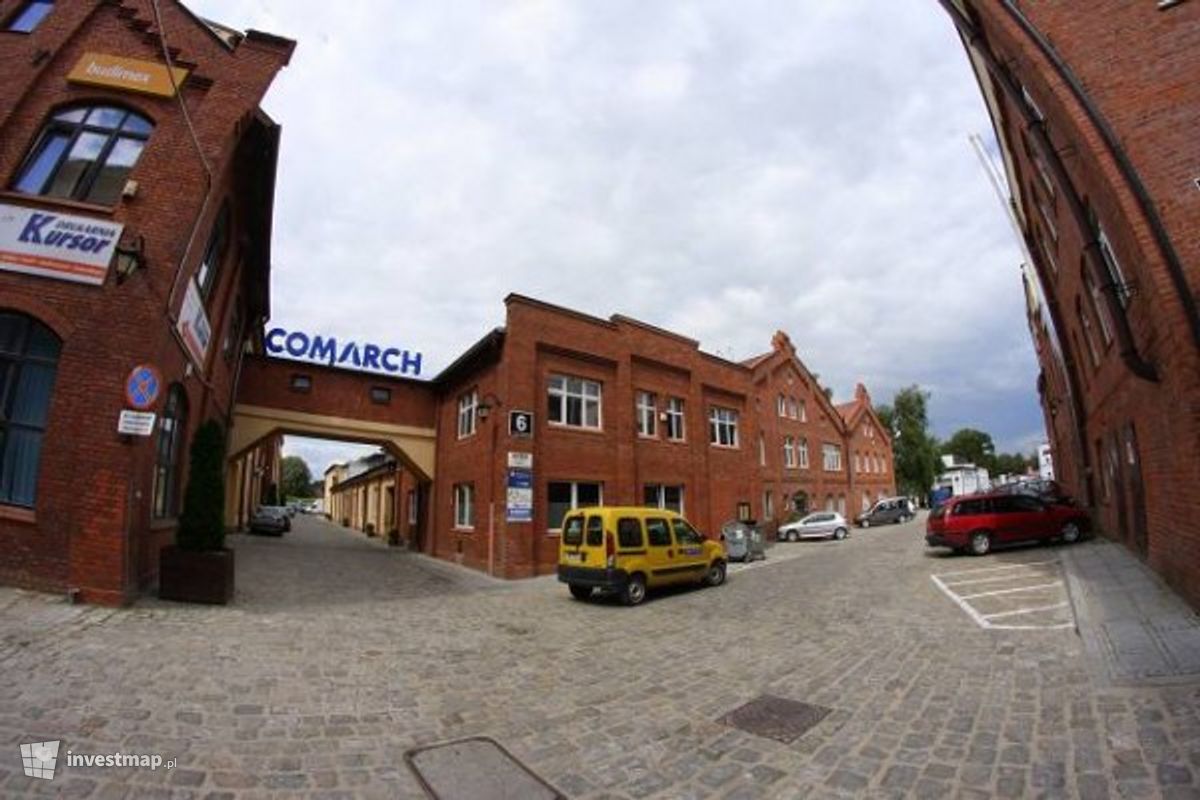 Zdjęcie Centrum Biznesu, ul. Długosza 2-6 fot. Mariusz Bartodziej