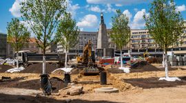 W centrum Łodzi trwają prace przy przebudowie najważniejszego placu w tym mieście – Placu Wolności [FILM + ZDJĘCIA]