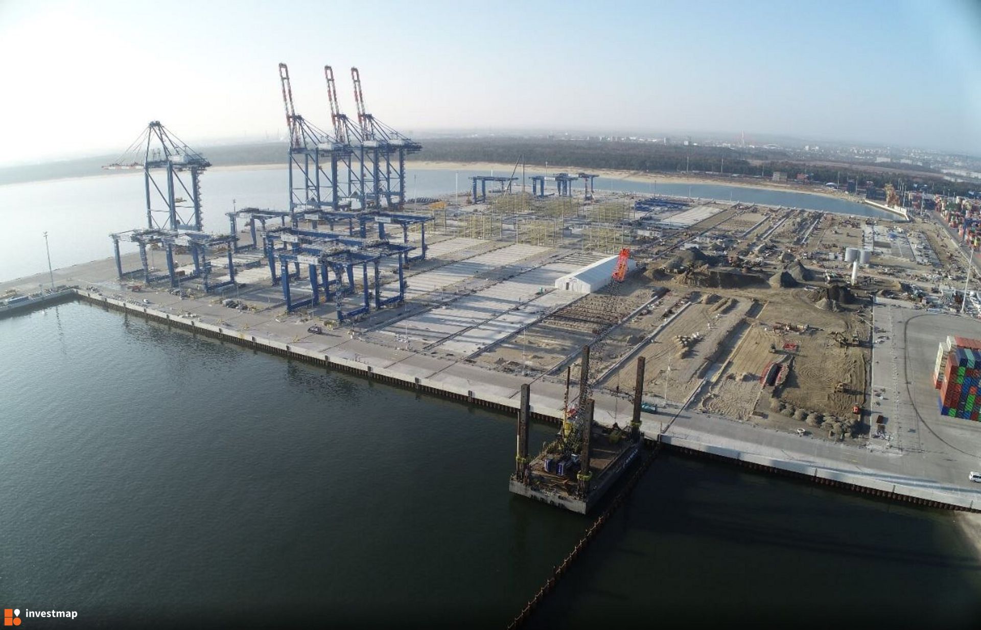 W Gdańsku powstaje wielki terminal dla morskich farm wiatrowych 