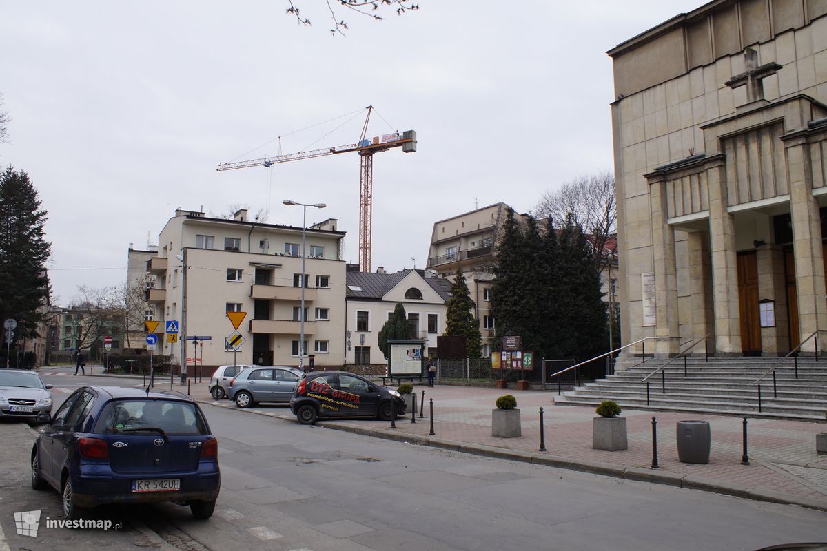 Zdjęcie [Kraków] Budynek Mieszkalny, ul. Skwerowa 32 fot. Damian Daraż 