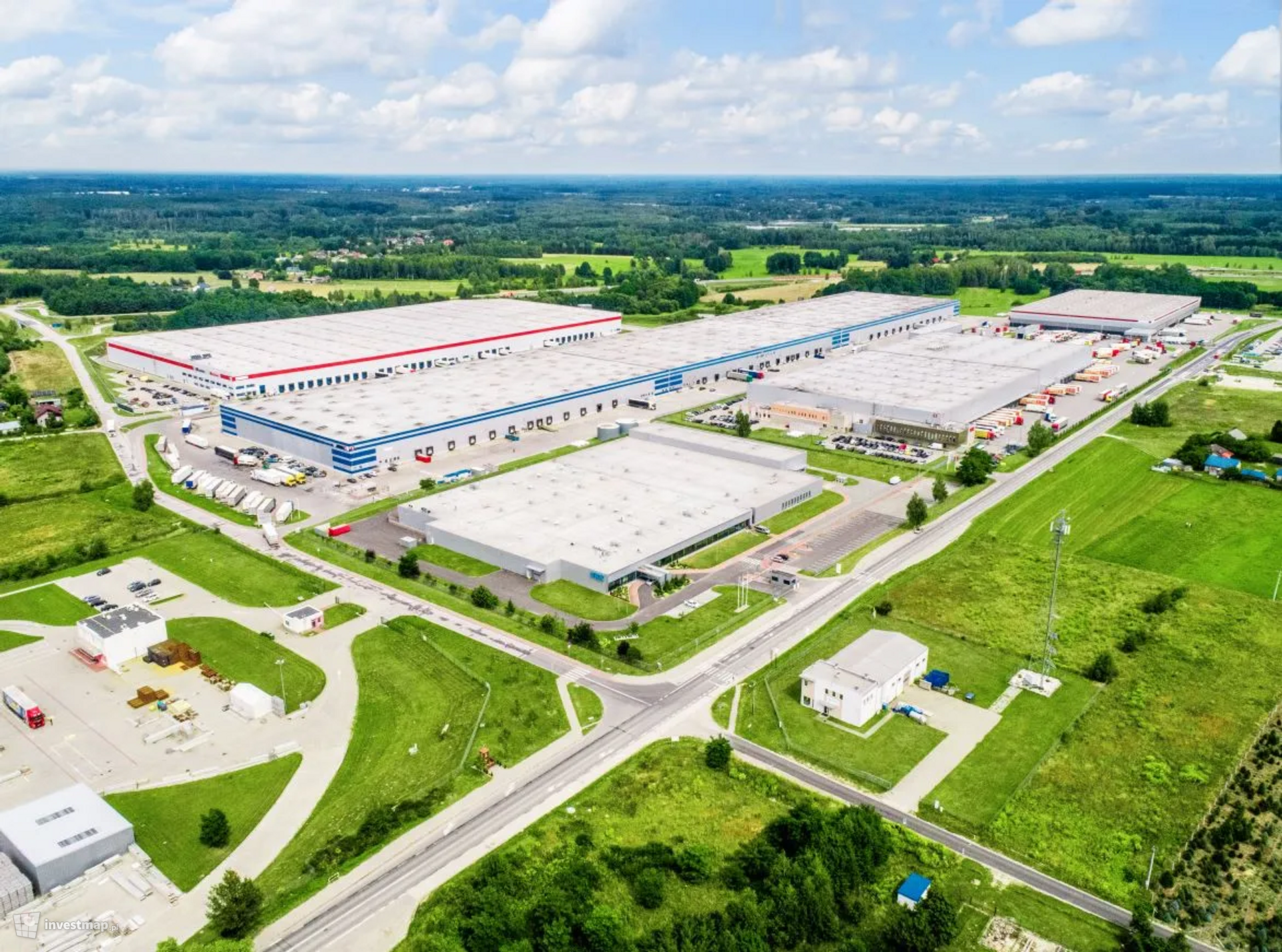 Auchan Polska zostaje na dłużej w parku Logicor Mszczonów