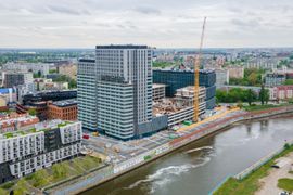 73-metrowy budynek apartamentowy Quorum C we Wrocławiu gotowy do zamieszkania