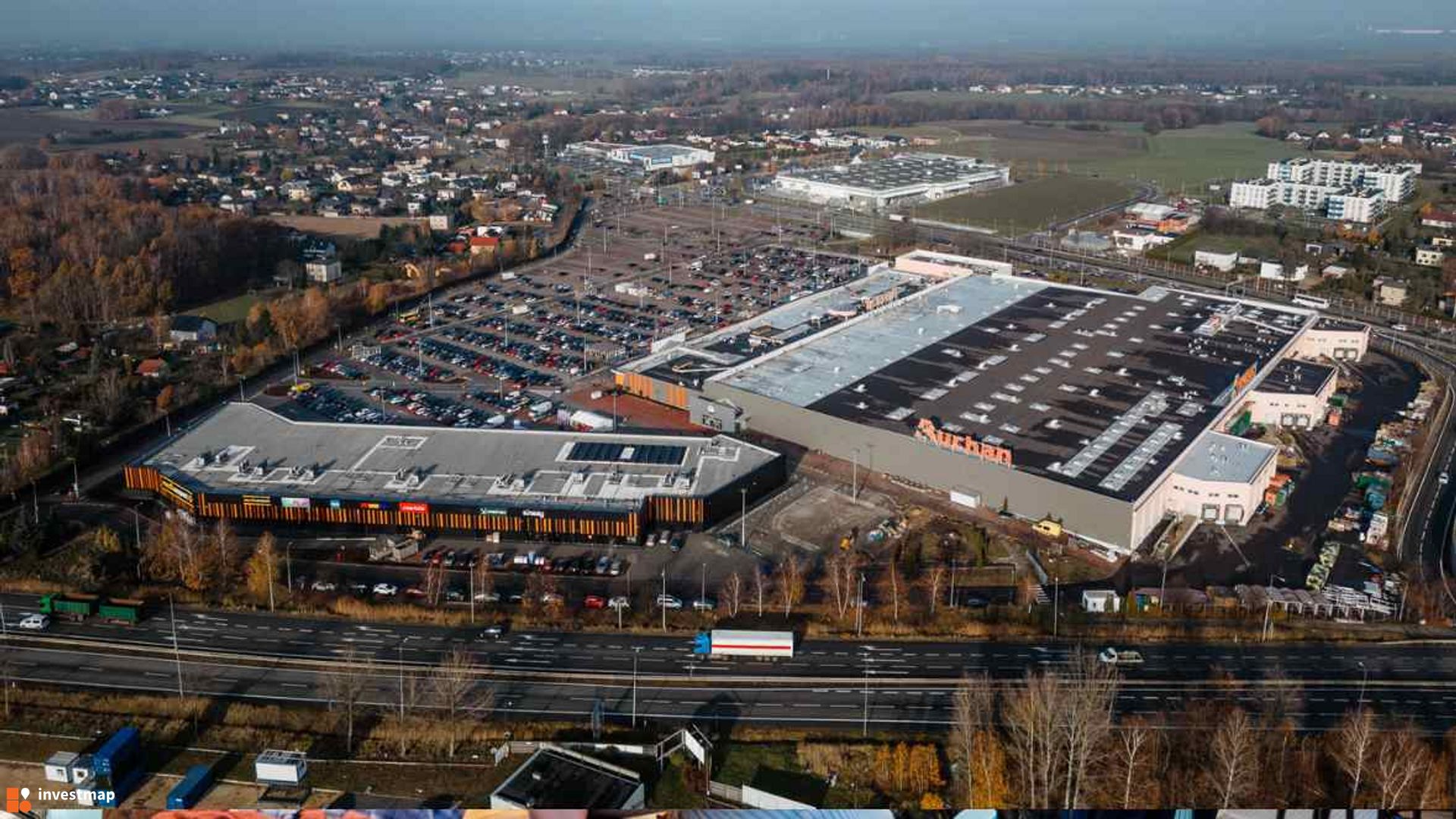 Pierwszy park handlowy realizowany przez Nhood Services Poland już otwarty