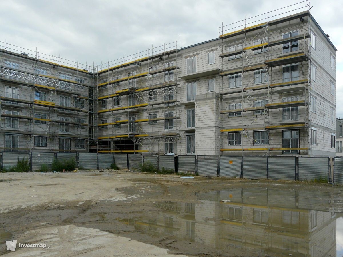 Zdjęcie [Wrocław] Budynek wielorodzinny "Zacisze Krzemienieckie" fot. alsen strasse 67 