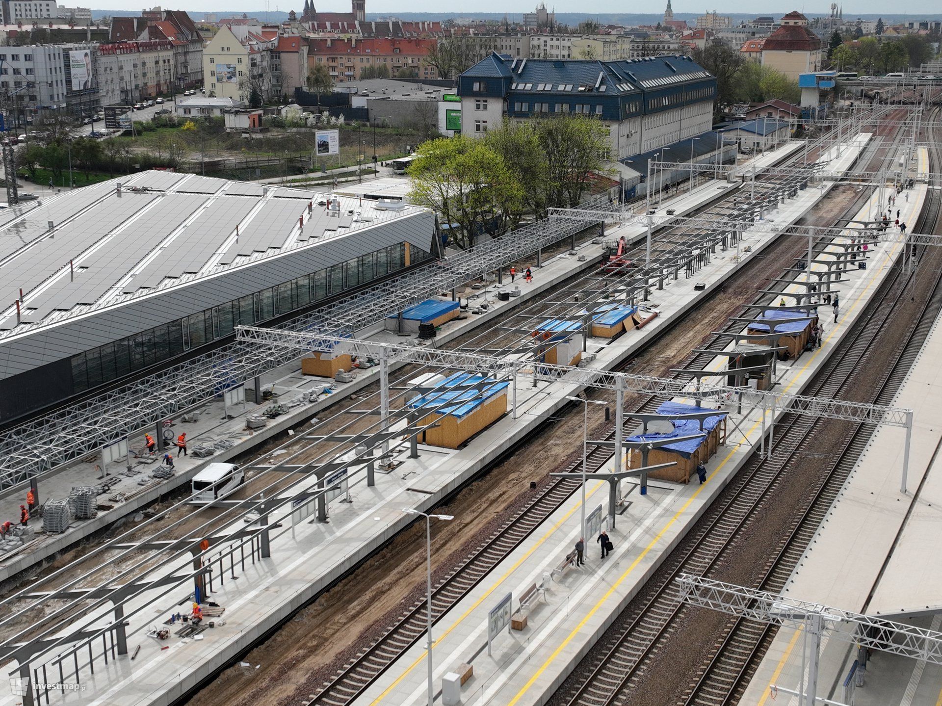Stacja Olsztyn Główny: w czerwcu podróżni wsiądą do pociągu z nowych peronów 
