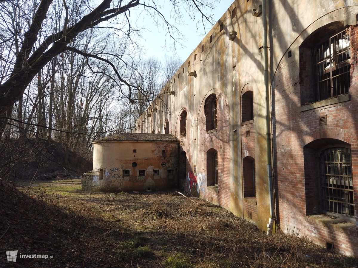 Zdjęcie Fort 49a Dłubnia fot. Damian Daraż 