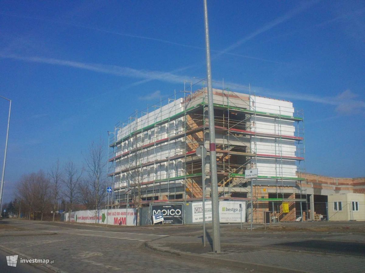 Zdjęcie [Wrocław] Budynek usługowo-mieszkalny "Blue Park" fot. Orzech 