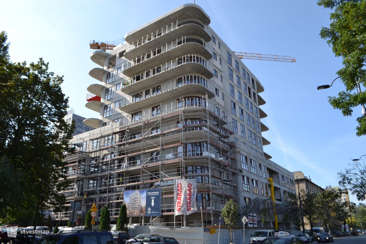 Zdjęcie [Warszawa] Kamienica "Art Deco Apartamenty na Woli" fot. Jan Augustynowski