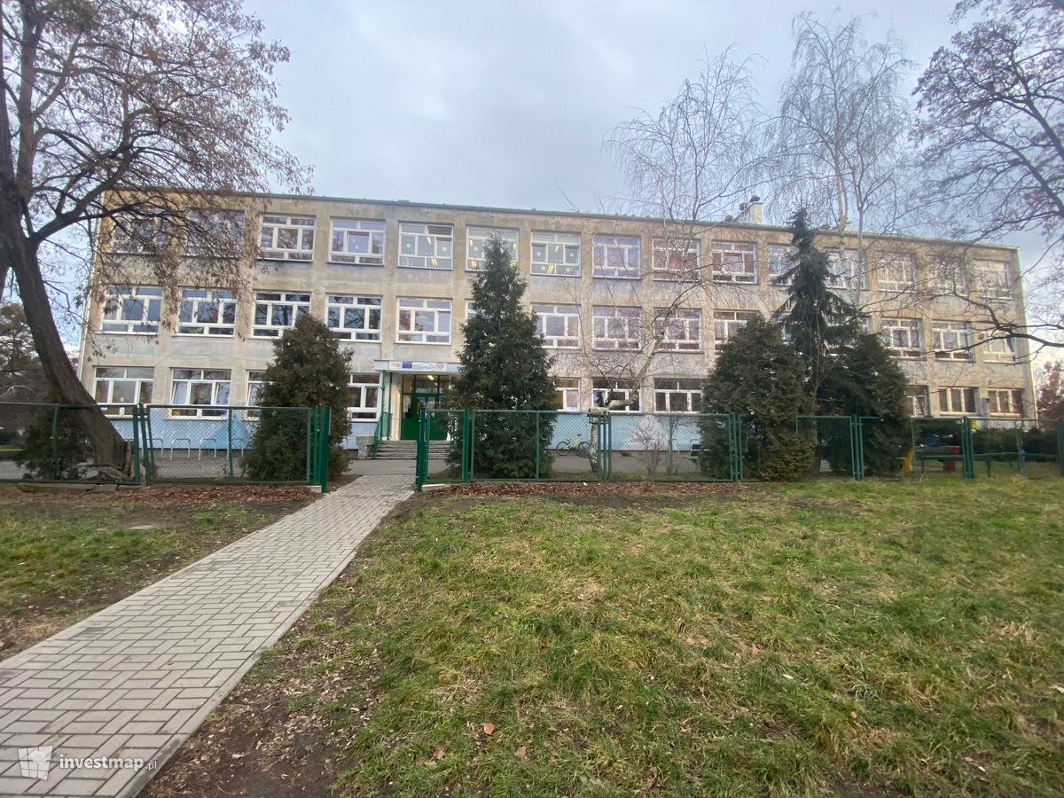 Zdjęcie Szkoła Podstawowa nr 61  im. Janusza Korczaka fot. Filip Heliasz 