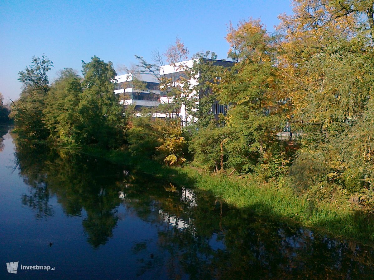 Zdjęcie [Wrocław] Kompleks Edukacyjno-Badawczy "GeoCentrum" (Politechnika Wrocławska) fot. Obserwator 