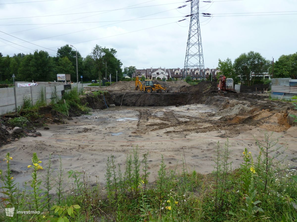 Zdjęcie [Katowice] Budynek mieszkalno-usługowy, ul. Panewnicka fot. Krypton 