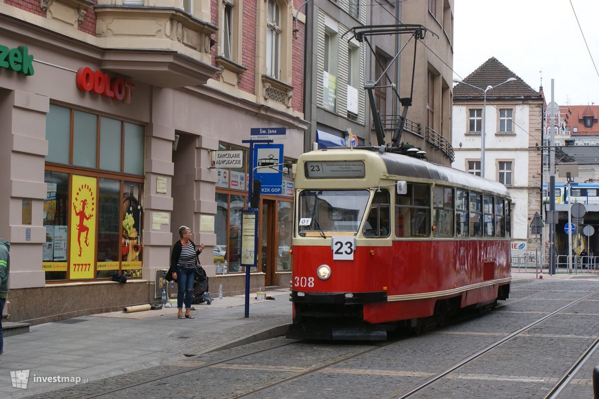 Zdjęcie [Katowice] Remont Kamienicy, ul. Św. Jana 12 fot. Damian Daraż 