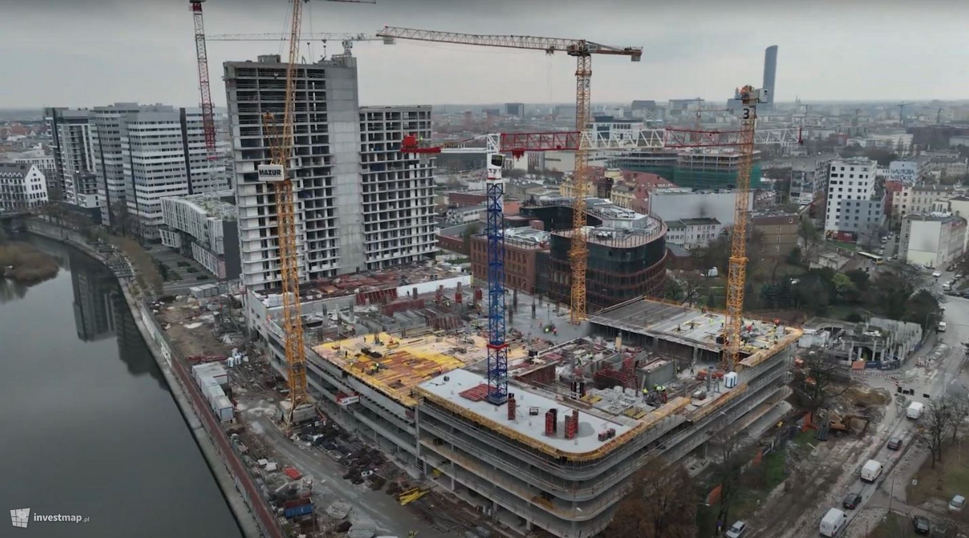 W centrum Wrocławia powstaje nowy kompleks wielofunkcyjny Quorum ze 140-metrowym wieżowcem 