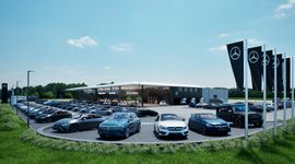 W Toruniu ruszyła budowa jednego z największych salonów Mercedes-Benz w Polsce [WIZUALIZACJE]