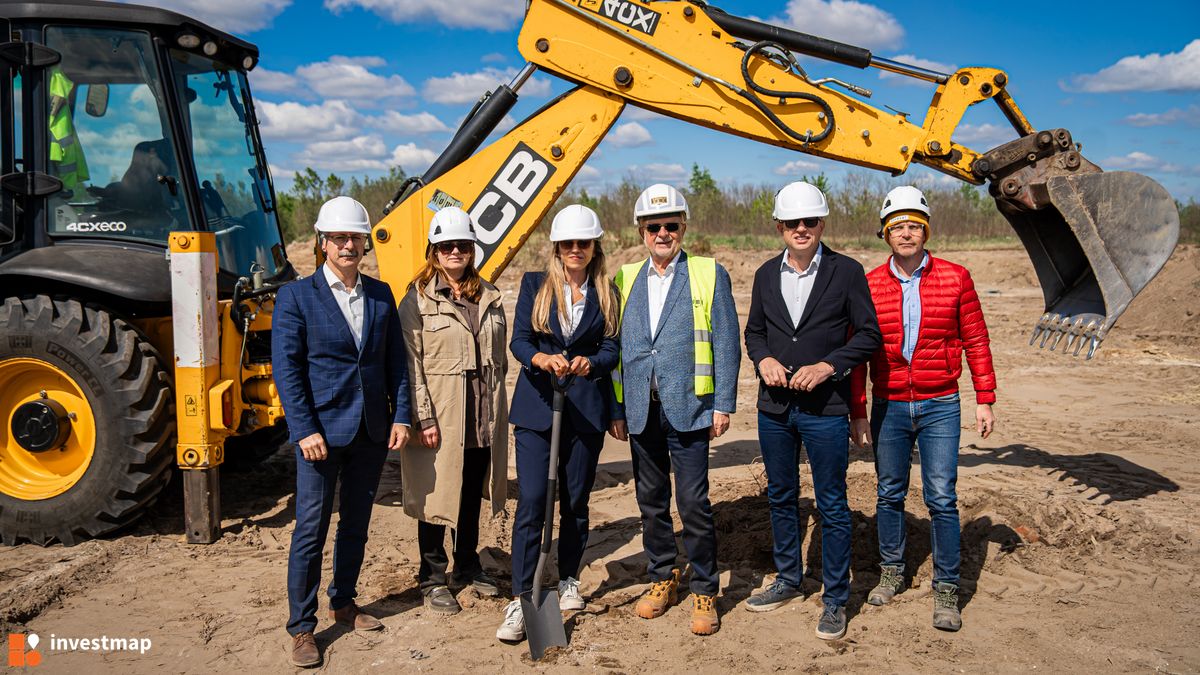 Foto. Mercedes-Benz Auto Frelik